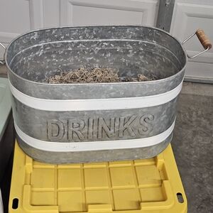 Galvanized Metal Drink Tub with Handles